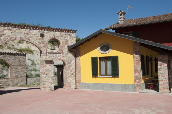 Cortile interno all'agriturismo